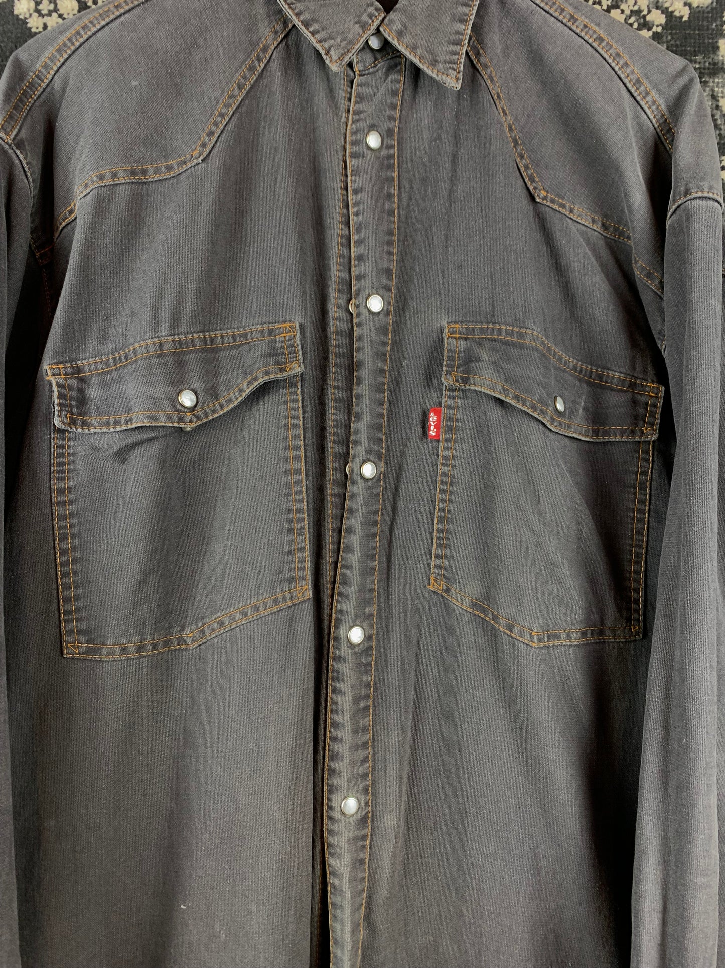 Mens Vintage Levi’s Grey Denim Western Snap Button Up Shirt