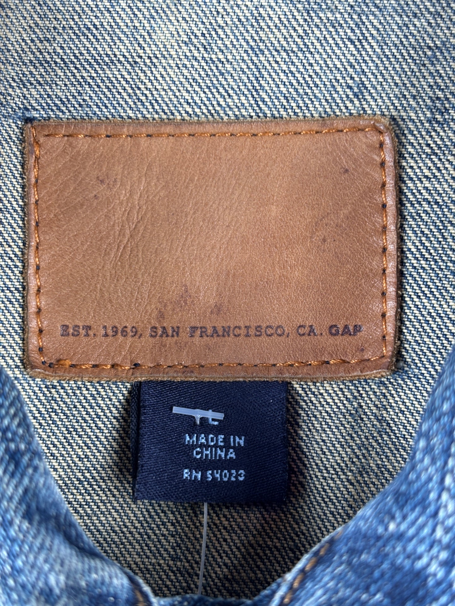 Mens Vintage GAP Blue Denim Jacket