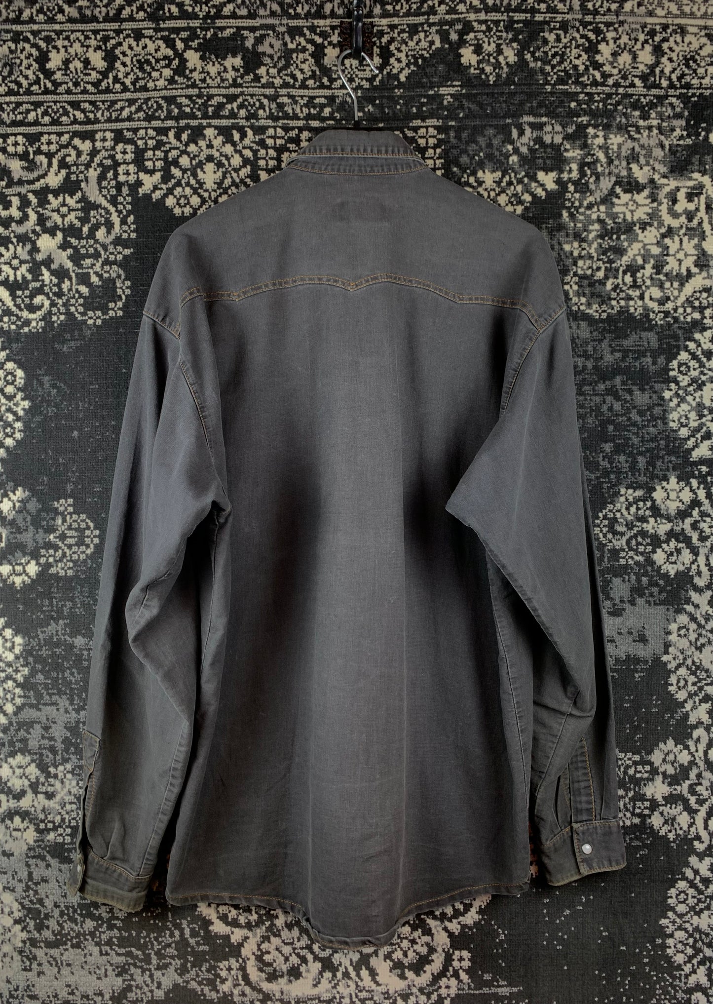 Mens Vintage Levi’s Grey Denim Western Snap Button Up Shirt