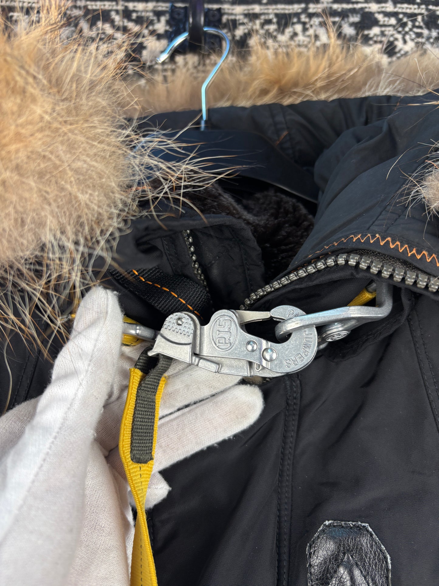 Mens Parajumpers Black Winter Jacket